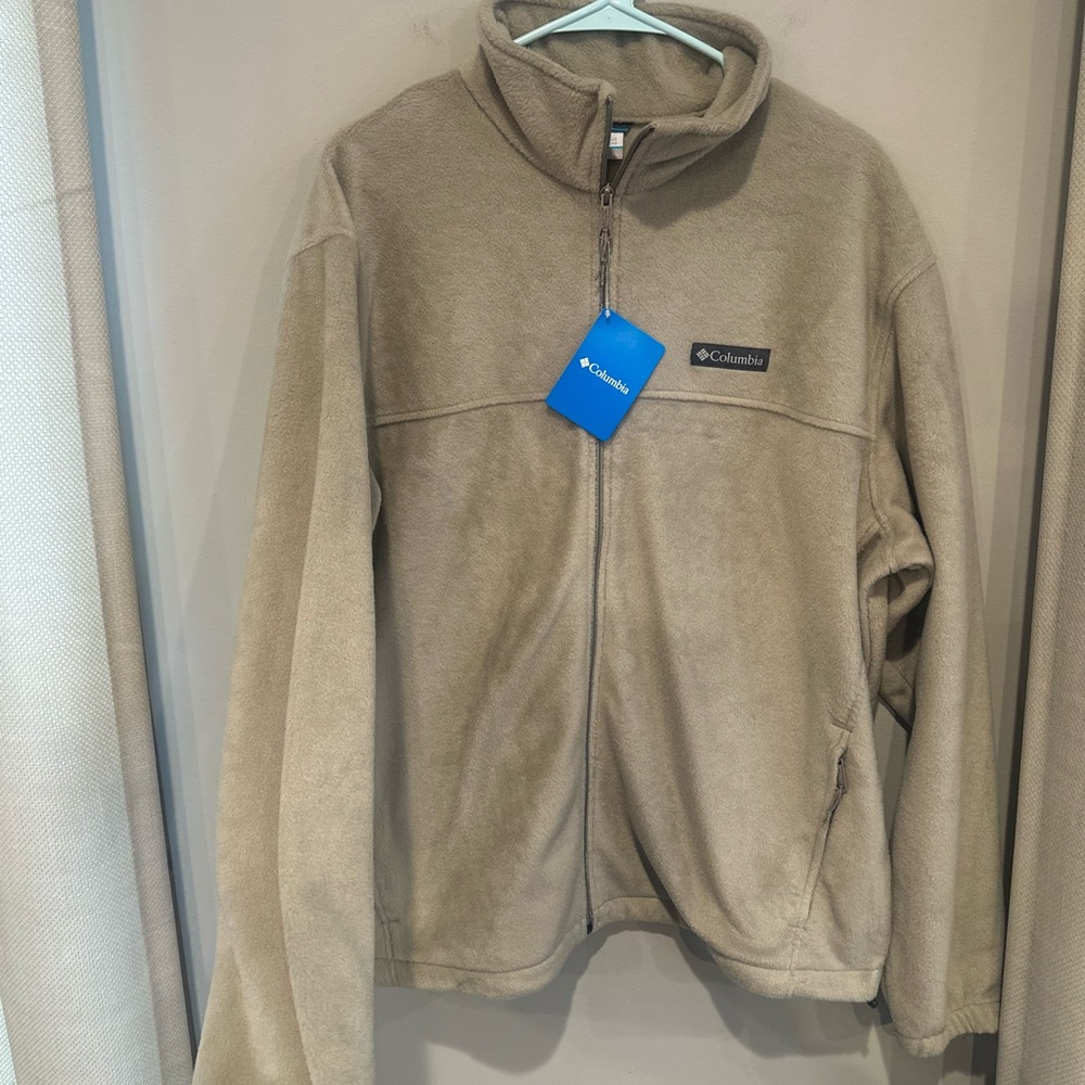 Columbia Men's Beige Performance Jacket